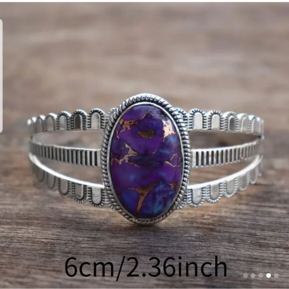 Silver cuff bracelet with blue purple stone - Picture 2 of 13